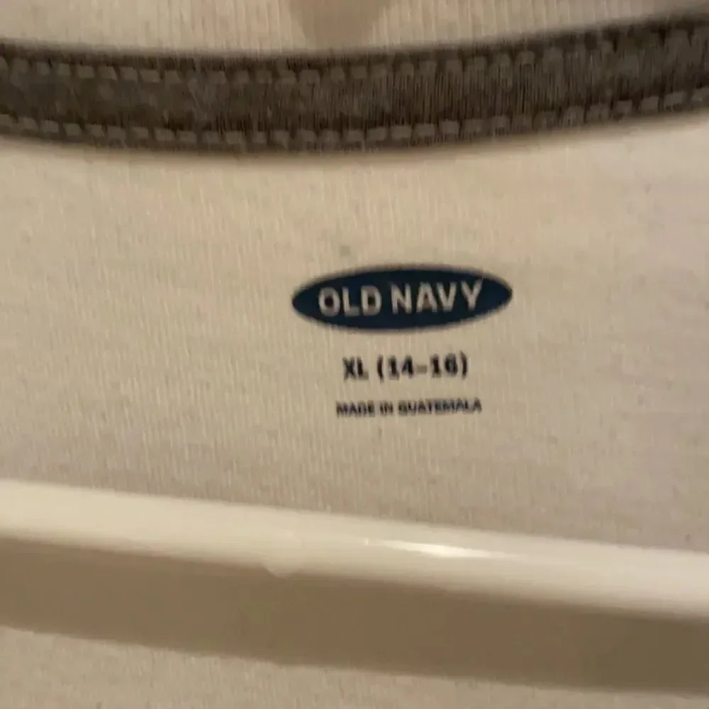 Old Navy tee 14-16